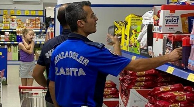 Şehzadeler zabıta marketlerde fiyat denetimi