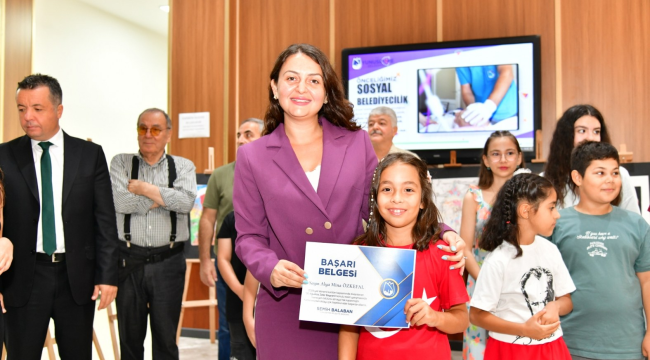 30 agustos resim yarışmasında dereceye girenler ödüllerini aldı