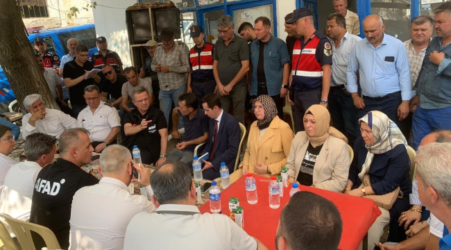 AKP yöneticileri yangın bölgesinde