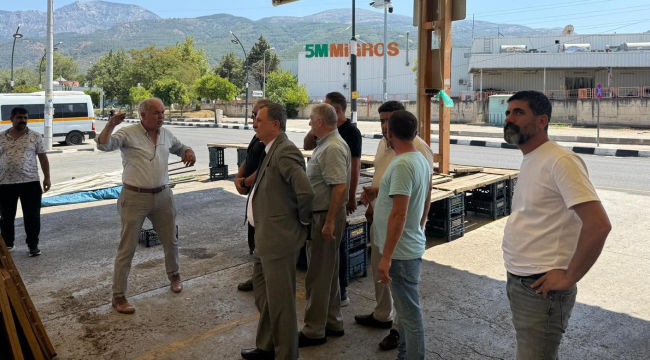 Başkanlar pazar yerini gezdi