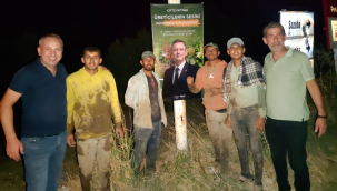 CHP'liler sabahlara kadar köy-köy, belde-belde dolaşıp miting ilanlarını dağıttı