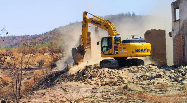 Gördes'de evleri yanan köylüler için Karayakup 'ta konteyner kent kuruluyor