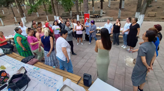 Kadın meclisi üyeleri terapi eğitiminden geçti