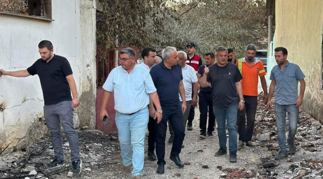 Karayakup'ta Gördes belediyesi ,Gördes kültür ve doğa derneği ve Haluk Levent ev yapımında ortak hareket