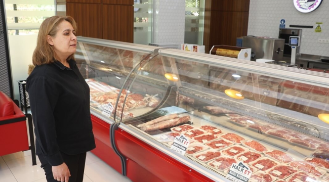 Kula belediyesi halk et'te ucuz bol çeşit seçeneği sunuyor