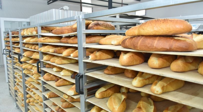Salihli'de halk ekmek maliyetin altında satılıyor