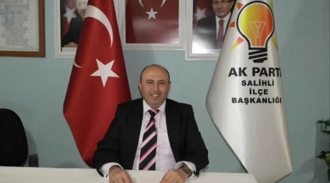 AKP'de üç ilçe başkanı istifa etti