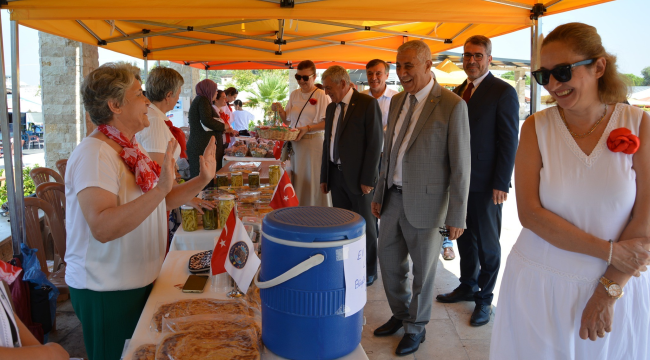 Başkan Yüksel üretici kadınlar pazarını ziyaret etti