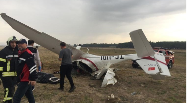 Bursa'da eğitim uçağı düştü iki pilot yaşamını yitirdi