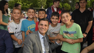 Büyükşehir'den öğrecilere eğtimde fırsat eşitliği desteği