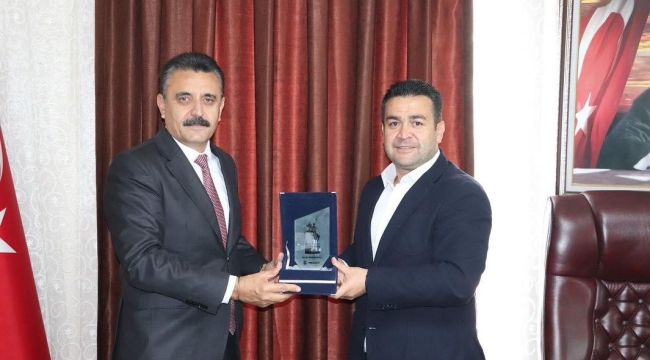 Dikili belediye başkanı Kırgöz Kırkağaç'da