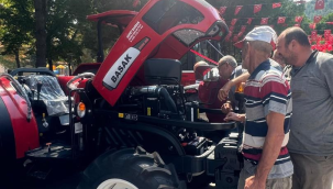 Gölmarmara tarım fuarı açıldı