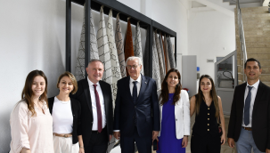 Jak Eskinazi Demirci'de