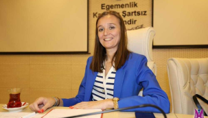 Meclise başkanlık eden başkan Durbay,'dimdik ayaktayım'