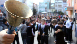 Okullarda ders zili çaldı