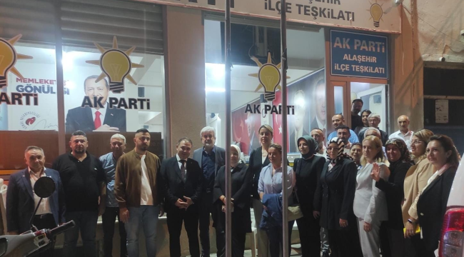 AKP yöneticileri Alaşehir'de buluştu