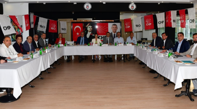 Alaşehir'de CHP toplantısı