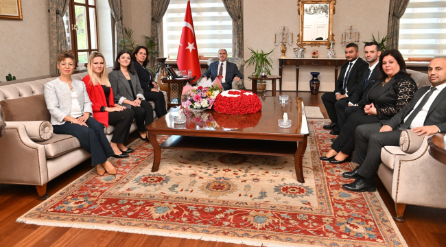 Baro yeni yönetimi vali Özkan'ı ziyaret etti