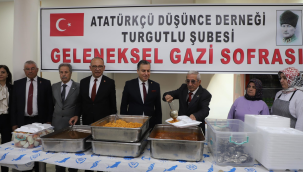 Başkan Akın geleneksel gazi sofrasına katıldı