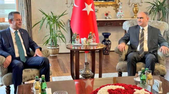 CHP genel başkanı Özel'den vali Özkan'a 'hayırlı olsun' ziyareti