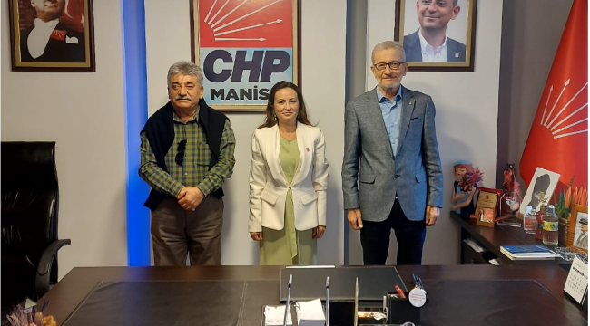 CHP İl başkanı Özalper,belediyelerin çalışma hızını kesen brokrasiyi kaldırdıklarını açıkladı