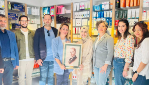 Eczacılar odası yönetimi Akhisar'da eczaneleri ziyaret etti