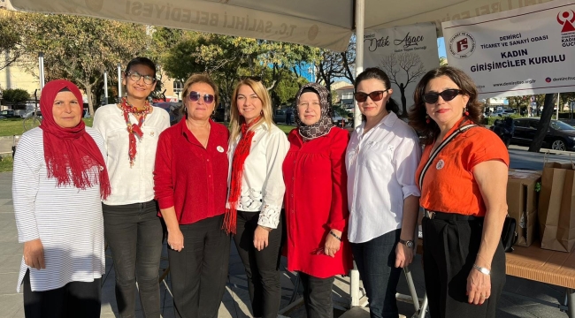 Kadın eliyle yükselen amrkalar etkinliğine Demirci'de katıldı