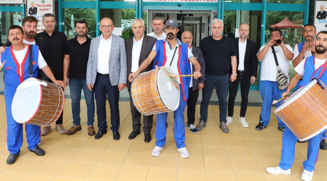 Kırkpınar davul ve zurna ekibi Turgutlu'da