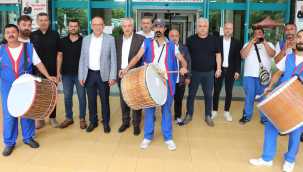 Kırkpınar davul ve zurna ekibi Turgutlu'da