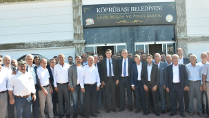 Köprübaşı muhtarlar toplantısına başkan Zeyrek'te katıldı