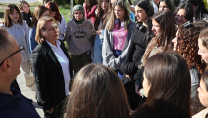 Manisa lisesi,140.yılını Kula'ya düzenldiği geziyle kutladı