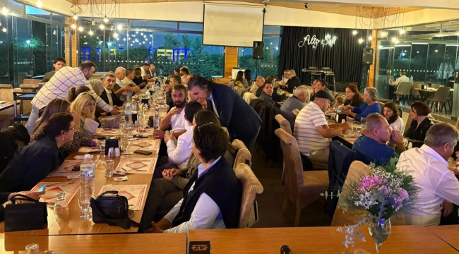 Muhtarlar yemeğine başkan Nurlu'da katıldı