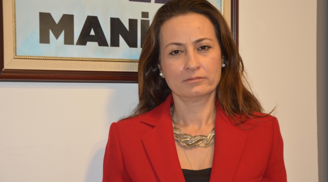 Okulların temizlenmemesine sert tepki göstren başkan Özalper''eğitim siyasi çekişmelerin üzerinde''