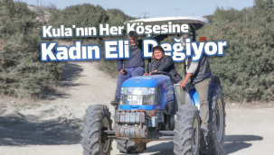 Ova yollarını traktör kullanarak inceledi