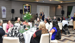  Polis eşleri derneği teşkilat mensuplarının çocuklarına burs verecek