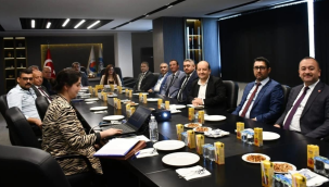 Toplantıda kamu kurum kuruluşları ile ilgili faaliyet görüşüldü