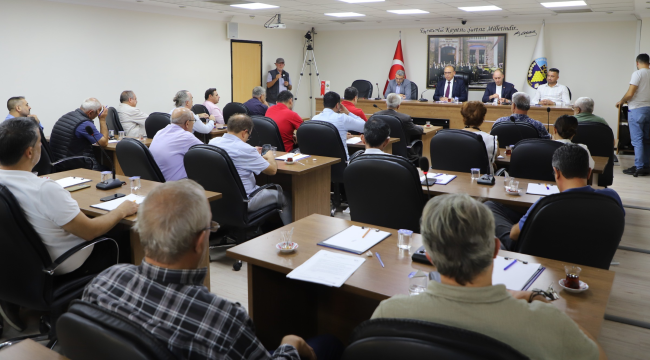 Turgutlu meclisinde artış göstren kadın ve çocuk cinayetlerine tepki