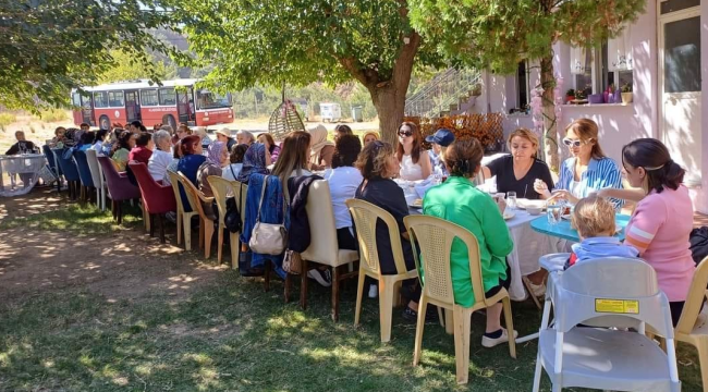 TYSD Alaşehir şubesi üyeleri kahvaltıda buluştu