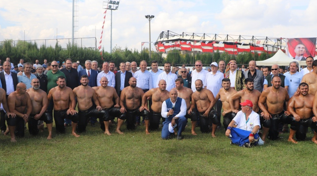 Yağlı güreşlerin ünlü isimleri Turgutlu'da yarışacak