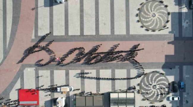 10 kasımda en anlamlı etkinlik Manisa yaşandı