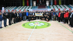 81 spor kulübüne büyükşehirden 4 milyon lira destek