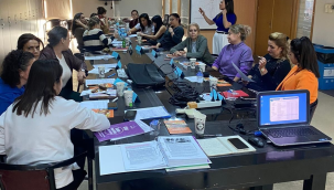  Akhisar'da 16 oturum sürecek 'kadının insan hakları 'eğitimi başladı