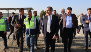 AKP'liler yapımı süren olimpik havuz inşatında inlelemelerde bulundu