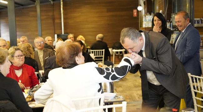 Başkan Balaban öğretmenleri kalbine dokundu