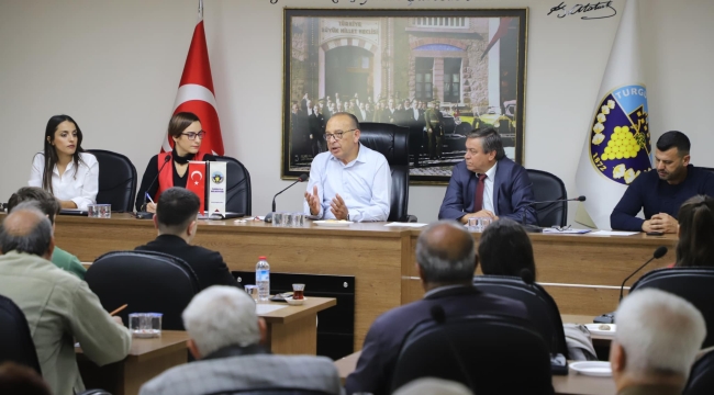 Başkan Çetin kent koseyi üyleriyle bir araya geldi