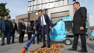 Büyükşehir temizlik araç filosunu güclendirdi