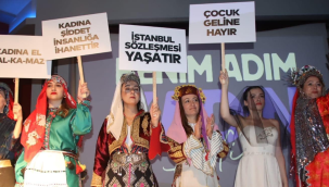 CHP'den muhteşem "benim adım kadın"defilesi