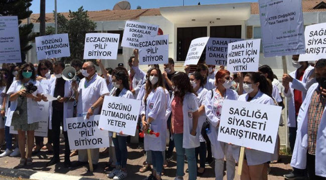 Eczacılar iş bırakma kararı aldı