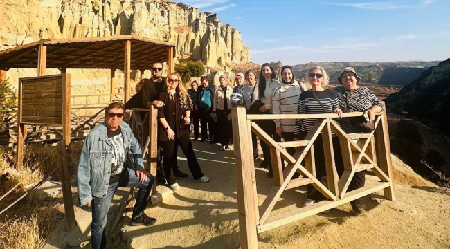 Eczacılar Kula'yı gezdi