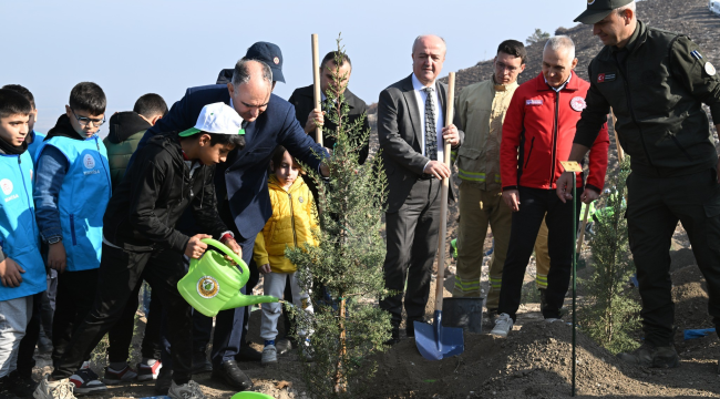 Geleceğe nefes insanlığa nefes etkinliği kapsamında 31 bin fidan toprakla buluştu